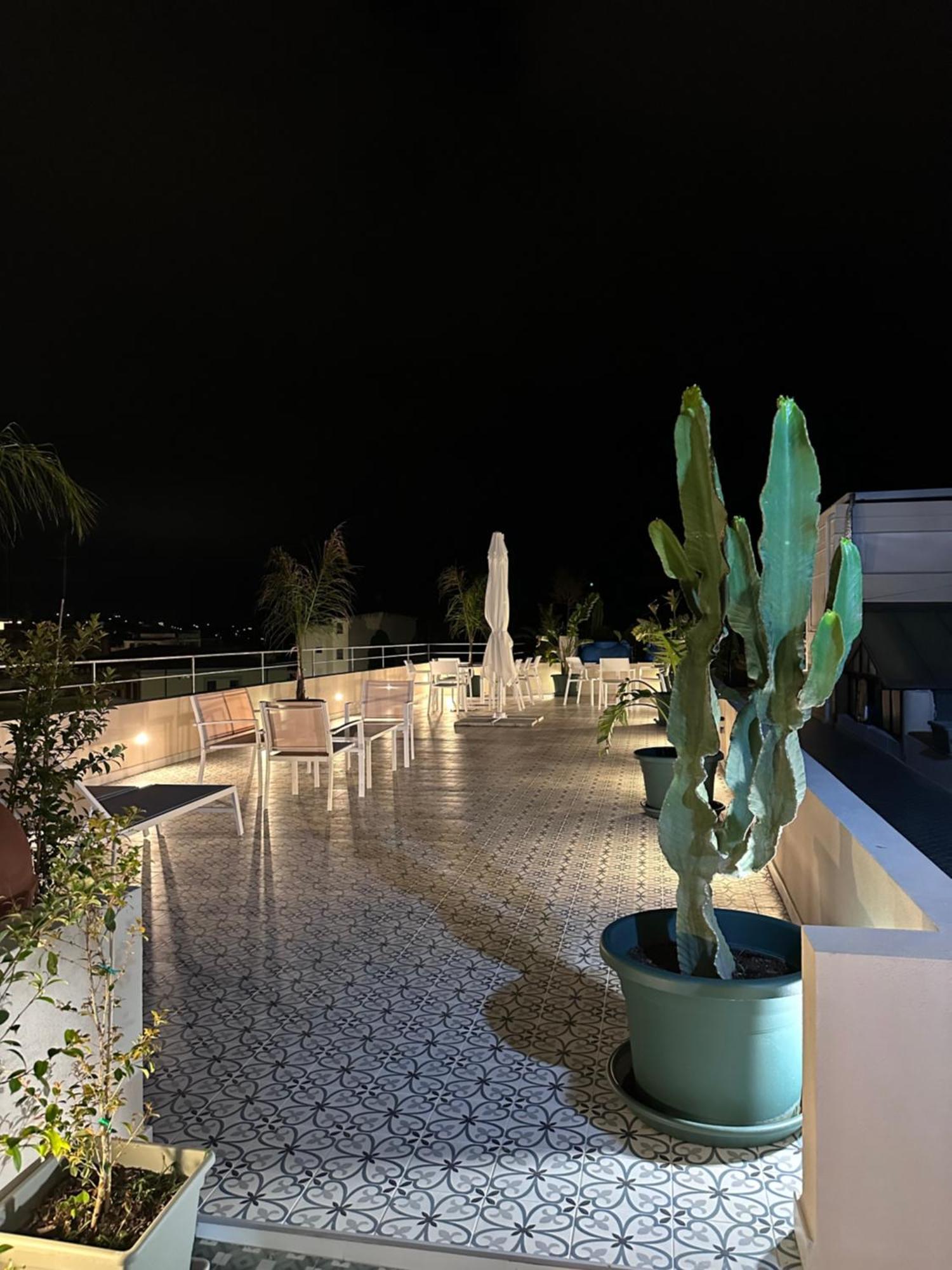 Karol Room&Apartment Тропеа Екстериор снимка